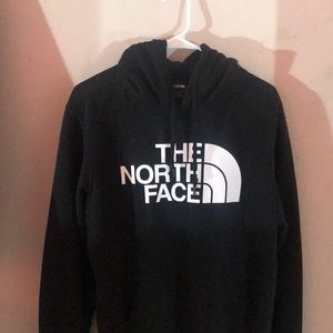 Black North Face hoodie